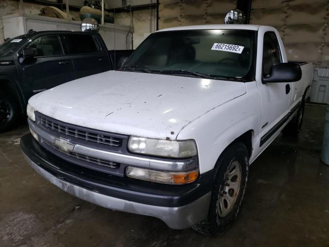 Photo 2 from auction – 2000 CHEVROLET SILVERADO with VIN 1GCEC14V3YE328004