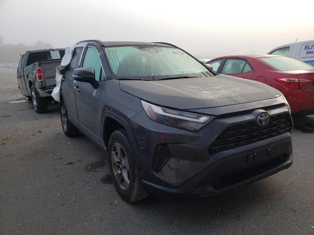 TOYOTA RAV4 XLE 2022 with VIN 2T3P1RFVXNW311215 - Photo from auction