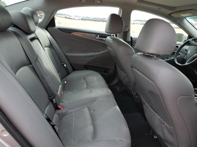 Photo 6 from auction – 2013 HYUNDAI SONATA HYB with VIN KMHEC4A44DA093297