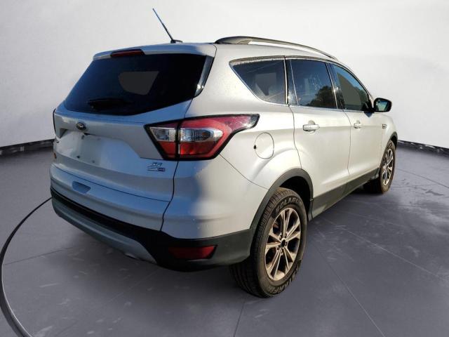 Zdjęcie 4 z aukcji – 2017 FORD ESCAPE SE z VIN 1FMCU9GD7HUD01637