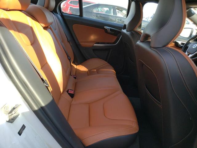 Photo 6 from auction – 2015 VOLVO S60 PLATIN with VIN YV149MFM8F1334508