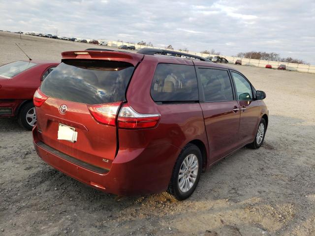 Photo 4 from auction – 2016 TOYOTA SIENNA XLE with VIN 5TDYK3DC4GS730651