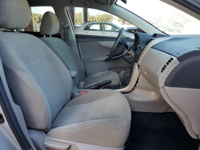 Zdjęcie 5 z aukcji – 2013 TOYOTA COROLLA BA z VIN 2T1BU4EE8DC959117