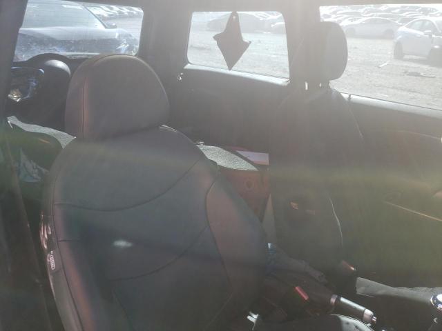 Photo 6 from auction – 2006 MINI COOPER S with VIN WMWRE33546TL16636