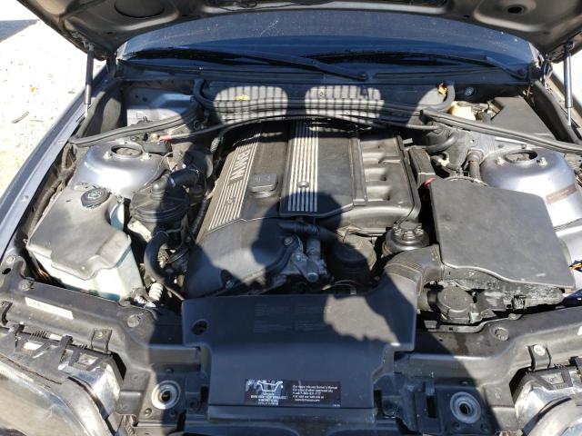 Photo 7 from auction – 2005 BMW 325 I with VIN WBAET37415NJ90888