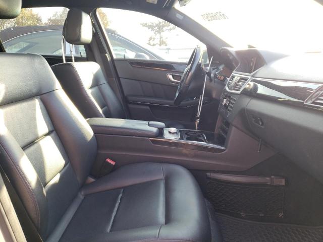 Photo 5 from auction – 2010 MERCEDES-BENZ E 350 with VIN WDDHF5GB2AA118297