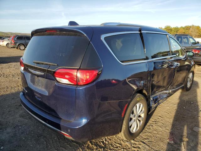 Zdjęcie 4 z aukcji – 2018 CHRYSLER PACIFICA T z VIN 2C4RC1BG9JR353844