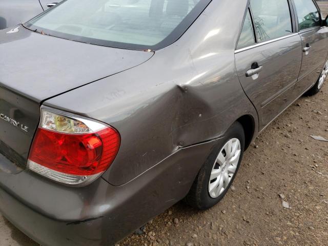 Photo 9 from auction – 2005 TOYOTA CAMRY LE with VIN 4T1BE32K35U990082