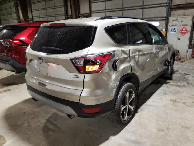 Photo 4 from auction – 2017 FORD ESCAPE SE with VIN 1FMCU9G98HUB48309