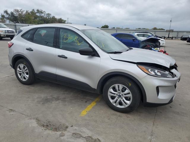 Photo 4 from auction – 2020 FORD ESCAPE S with VIN 1FMCU0F60LUA54873