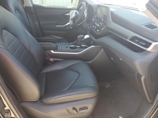 Photo 5 from auction – 2021 TOYOTA HIGHLANDER with VIN 5TDGZRBH6MS559289