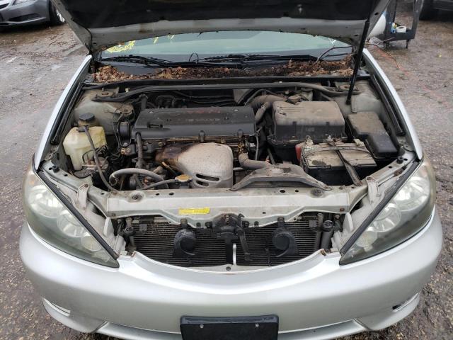 Photo 7 from auction – 2005 TOYOTA CAMRY LE with VIN 4T1BE32K05U958142