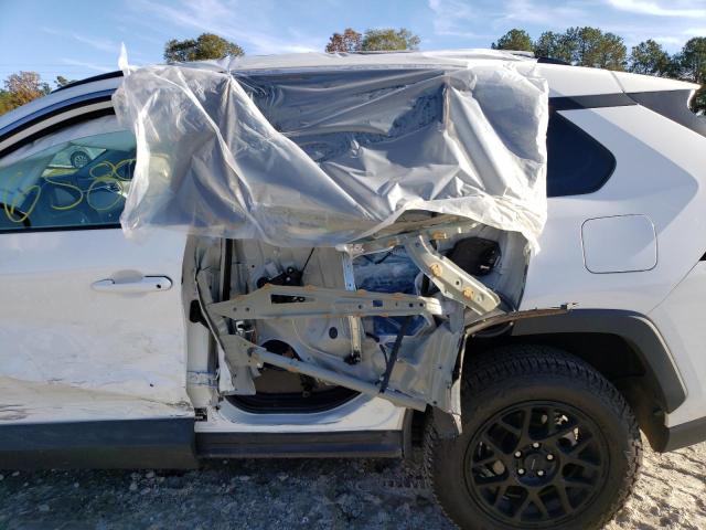 Photo 9 from auction – 2021 TOYOTA RAV4 XLE with VIN 2T3P1RFV4MC246720