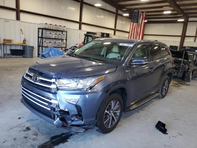 Photo 2 from auction – 2018 TOYOTA HIGHLANDER with VIN 5TDKZRFH4JS250534
