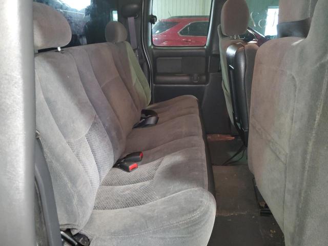 Photo 6 from auction – 2004 CHEVROLET SILVERADO with VIN 1GCEK19T84E371256