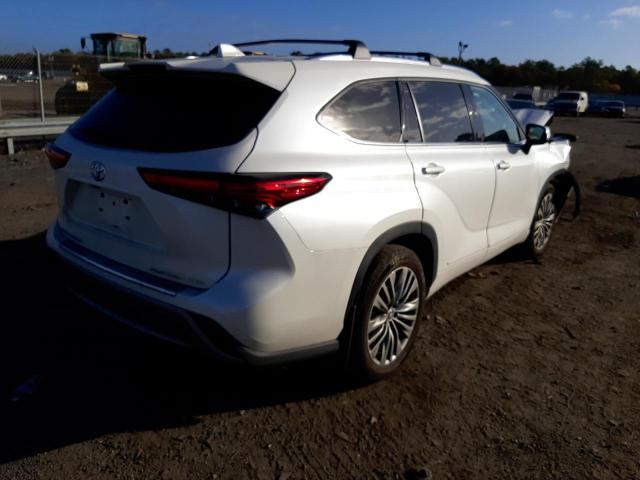 Photo 4 from auction – 2021 TOYOTA HIGHLANDER with VIN 5TDFZRBH8MS085678