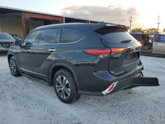 Photo 3 from auction – 2021 TOYOTA HIGHLANDER with VIN 5TDGARAH6MS012371