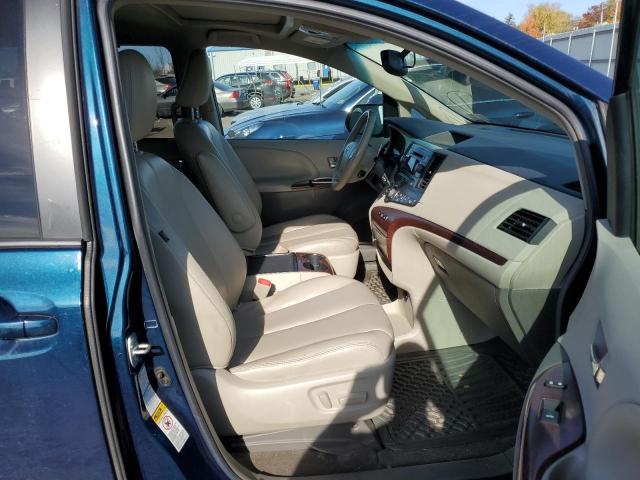 Photo 5 from auction – 2012 TOYOTA SIENNA XLE with VIN 5TDDK3DC0CS042025