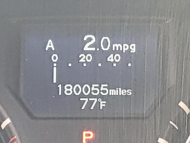 Photo 8 from auction – 2015 HONDA ODYSSEY TO with VIN 5FNRL5H90FB071787