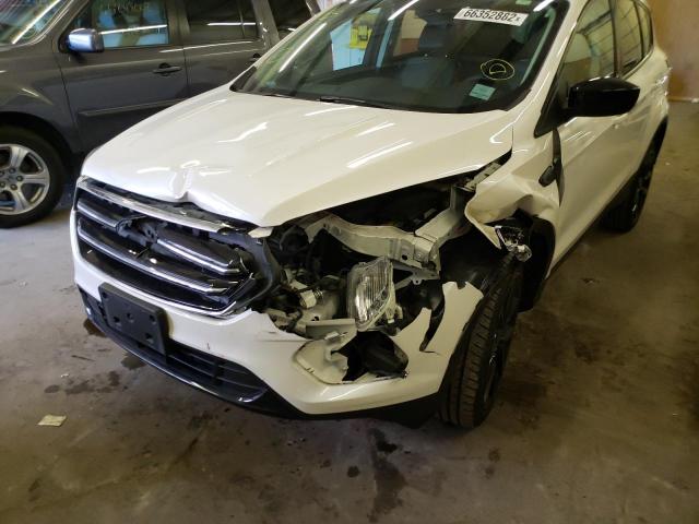 Photo 9 from auction – 2017 FORD ESCAPE SE with VIN 1FMCU9GD7HUC26194