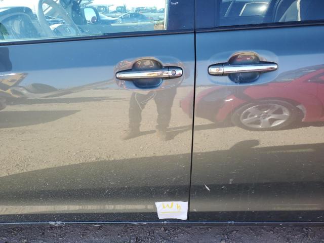Photo 9 from auction – 2013 TOYOTA SIENNA XLE with VIN 5TDYK3DC7DS396210