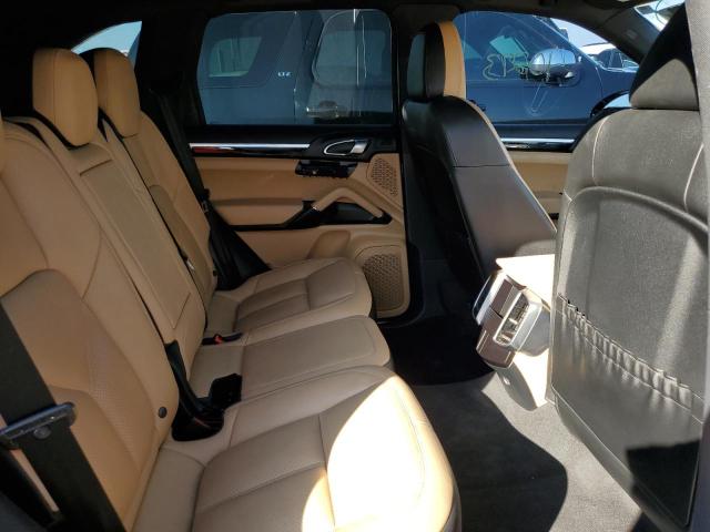 Photo 6 from auction – 2018 PORSCHE CAYENNE with VIN WP1AA2A27JKA02300