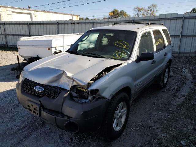 Photo 2 from auction – 2005 FORD ESCAPE HEV with VIN 1FMCU96H75KE01166