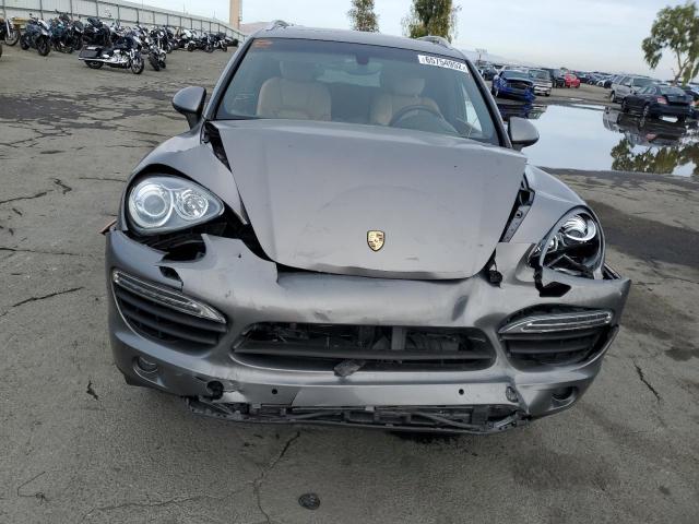 Photo 9 from auction – 2011 PORSCHE CAYENNE S with VIN WP1AE2A27BLA94461