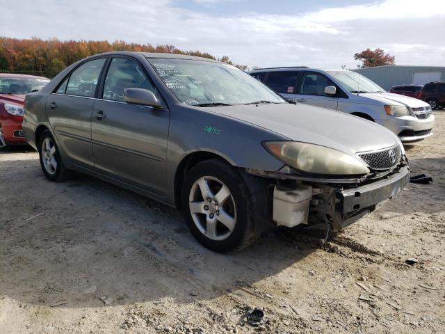 TOYOTA CAMRY LE 2005 with VIN 4T1BE32K55U609090 - Photo from auction
