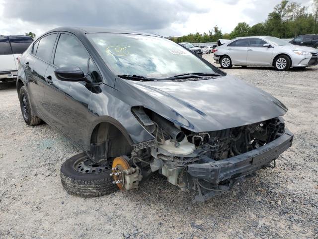 Photo 1 from auction – 2017 KIA FORTE LX with VIN 3KPFK4A76HE042442