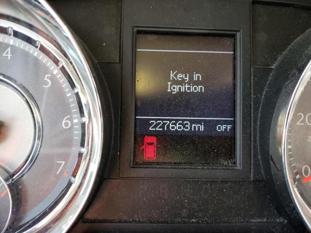 Photo 8 from auction – 2013 CHRYSLER TOWN & COU with VIN 2C4RC1BG4DR559044