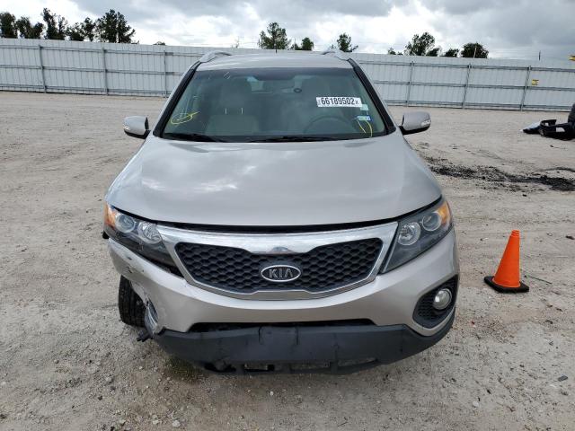 Photo 9 from auction – 2013 KIA SORENTO LX with VIN 5XYKT3A68DG409366