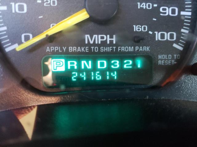 Photo 9 from auction – 2001 CHEVROLET SILVERADO with VIN 1GCEC19T11Z208918