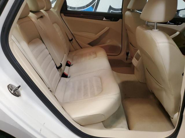 Photo 6 from auction – 2012 VOLKSWAGEN PASSAT SEL with VIN 1VWCH7A37CC106033