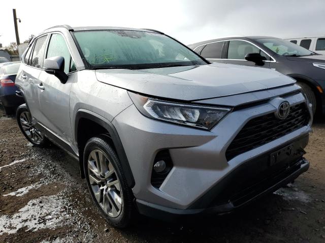 Photo 1 from auction – 2021 TOYOTA RAV4 XLE P with VIN 2T3A1RFVXMC235890