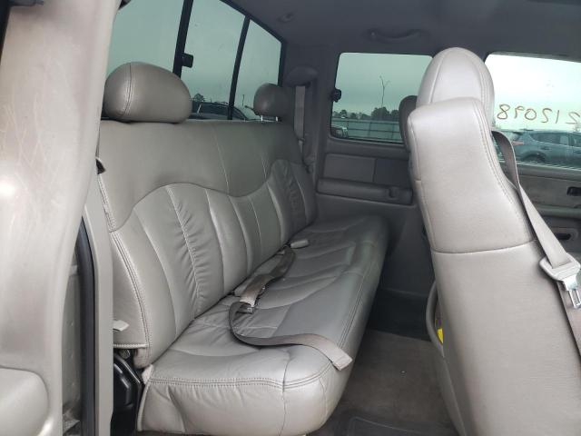 Photo 6 from auction – 2000 CHEVROLET SILVERADO with VIN 1GCEK19T4YE118764