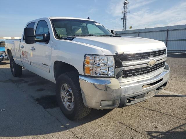 CHEVROLET SILVERADO 2009 with VIN 1GCHK93649F152147 - Photo from auction