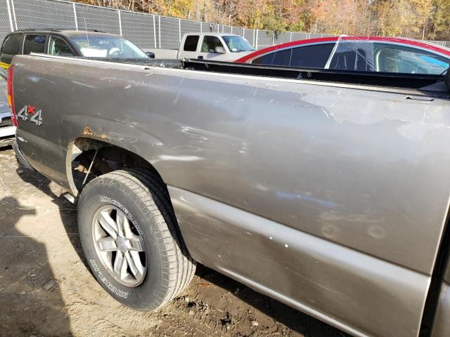 Photo 9 from auction – 2000 CHEVROLET SILVERADO with VIN 1GCEK14T5YE333335