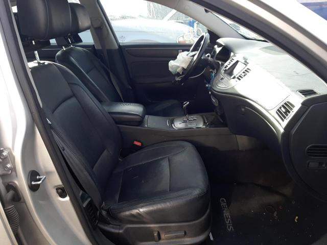 Photo 5 from auction – 2012 HYUNDAI GENESIS 3. with VIN KMHGC4DD4CU190002