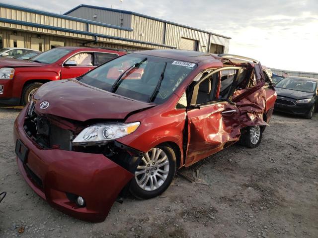 Photo 2 from auction – 2016 TOYOTA SIENNA XLE with VIN 5TDYK3DC4GS730651