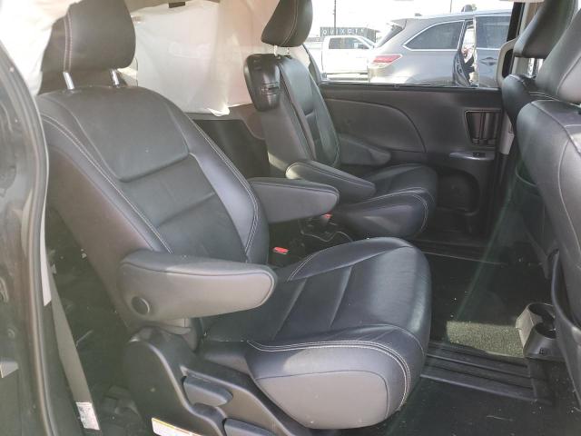 Photo 6 from auction – 2018 TOYOTA SIENNA SE with VIN 5TDXZ3DCXJS908724