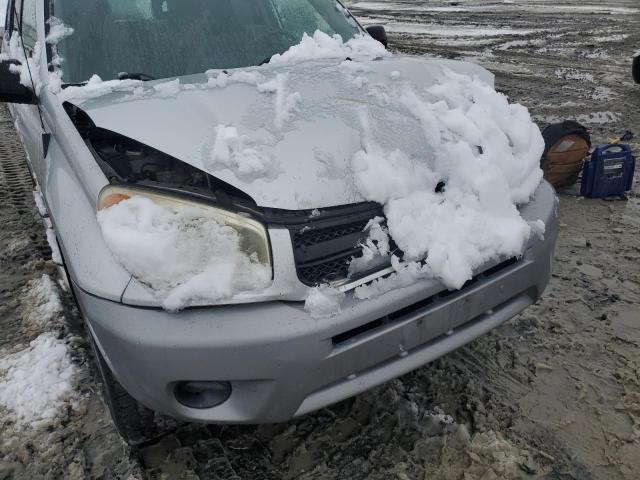 Photo 9 from auction – 2005 TOYOTA RAV4 with VIN JTEHD20V756025525