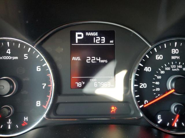 Photo 8 from auction – 2018 KIA FORTE LX with VIN 3KPFK4A73JE169851