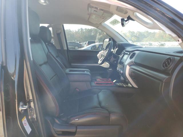 Photo 5 from auction – 2018 TOYOTA TUNDRA DOU with VIN 5TFRY5F14JX232848