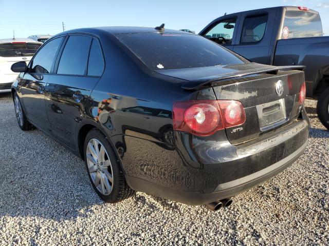 Photo 3 from auction – 2010 VOLKSWAGEN JETTA WOLF with VIN 3VWRJ7AJ7AM071681