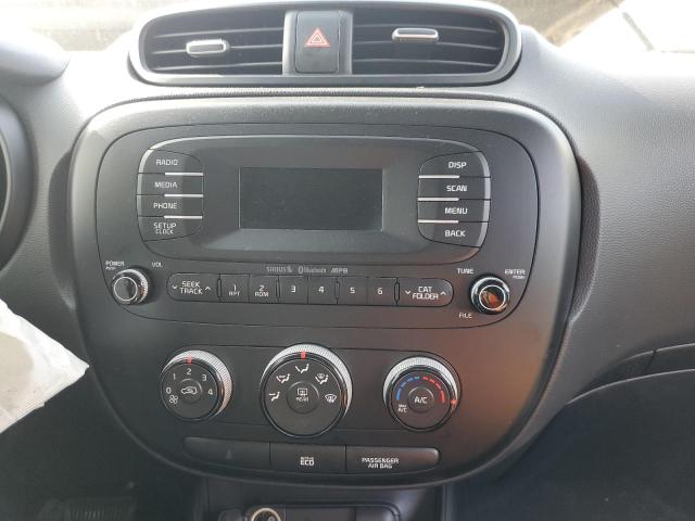 Photo 9 from auction – 2015 KIA SOUL with VIN KNDJN2A24F7207699