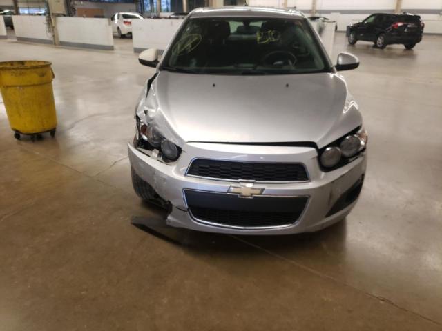Photo 9 from auction – 2015 CHEVROLET SONIC LT with VIN 1G1JC5SH1F4220026