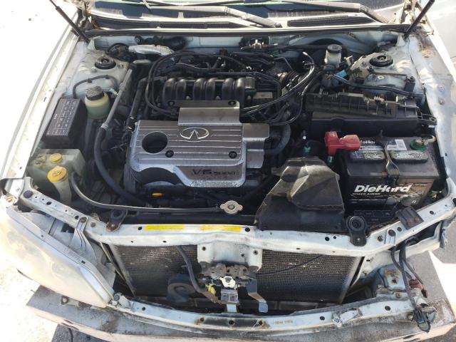 Photo 7 from auction – 2001 INFINITI I30 with VIN JNKCA31AX1T005949