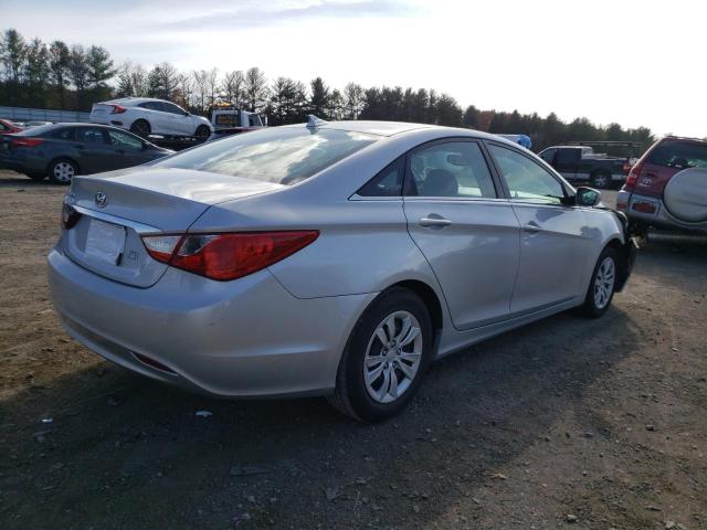 Photo 4 from auction – 2013 HYUNDAI SONATA GLS with VIN 5NPEB4AC5DH564395