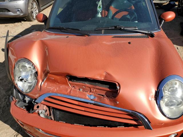 Photo 7 from auction – 2005 MINI COOPER S with VIN WMWRH33455TF80559
